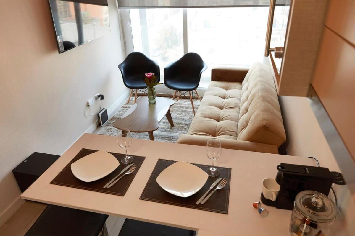 Apartamento Hom I Amplio Y Comodo Depto 2d2b En Centro Santiago
